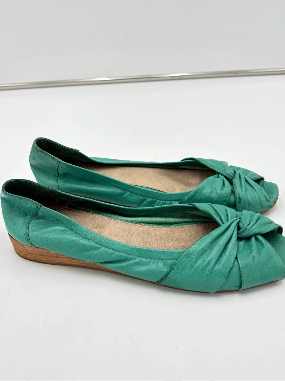 BC Footwear Repeat Offender Teal Leather Peep Toe Ballet Flats Retro Knot Sz 10